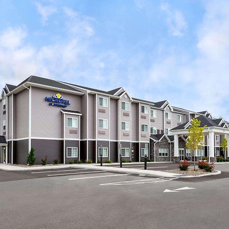Microtel Inn & Suites By Wyndham Farmington Bagian luar foto