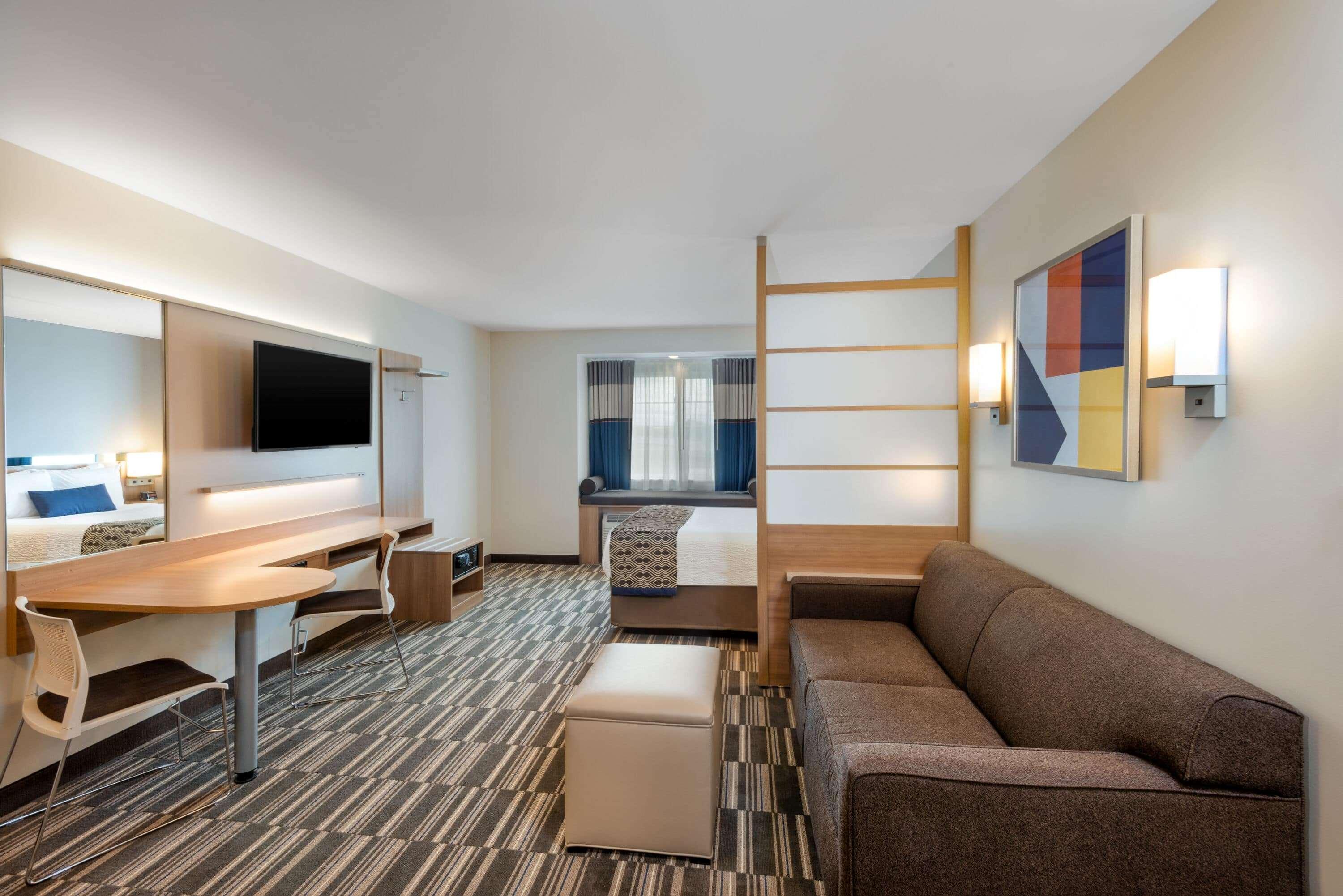 Microtel Inn & Suites By Wyndham Farmington Bagian luar foto